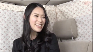 吉祥寺近辺に住む セレブで品のある人妻さんファッションチェック、アンケート 動画サムネイル